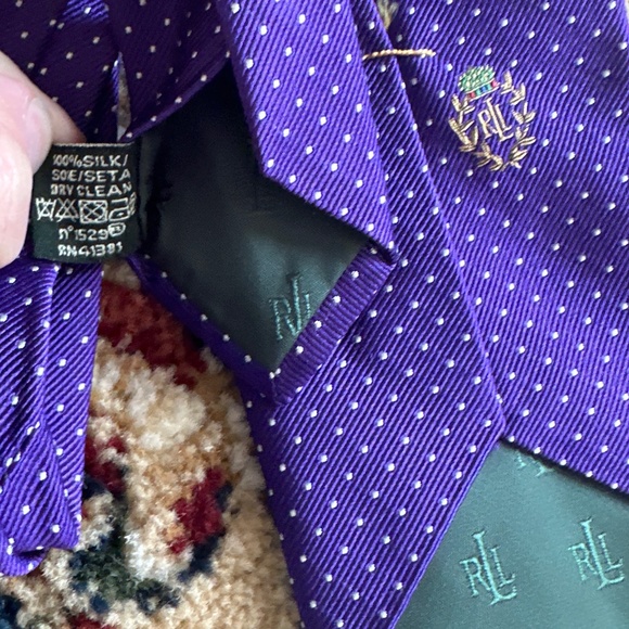 Ralph Lauren tie - Picture 3 of 3